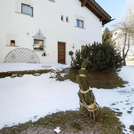Romana 1 Apartman Silvaplana